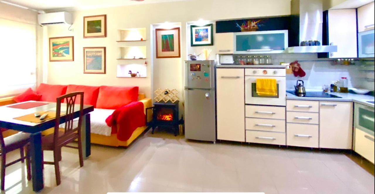 Blloku Apartment Тирана Экстерьер фото